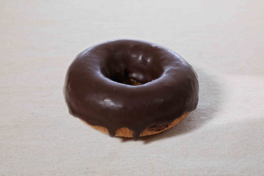 チョコレートドーナツ